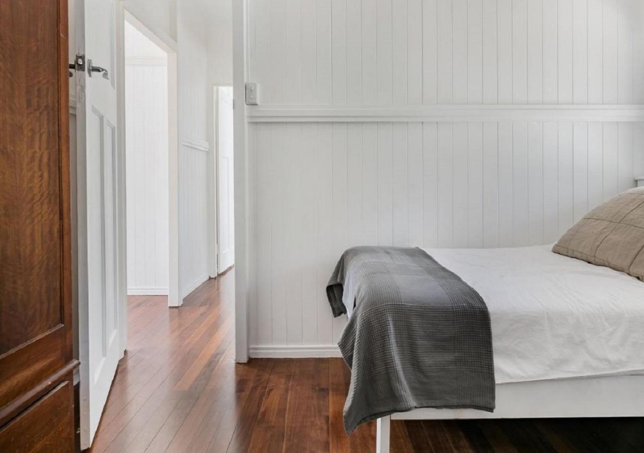 Lake Weyba Noosa Lodge & Kangaroos بيرجيان بيتش المظهر الخارجي الصورة